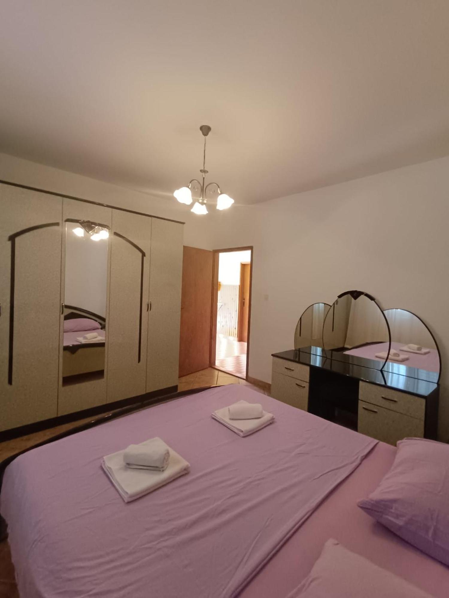 Apartmani Iva ทริบานี-ครุสชิซา ภายนอก รูปภาพ